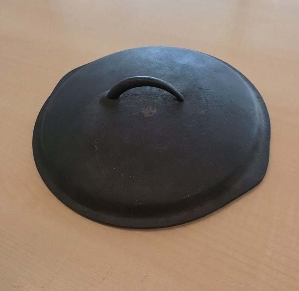 Vintage BSR Cast Iron Lid With Basting Drips Number 8 Size 10 5/8 Inches
